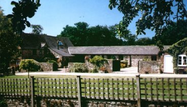 Oatfield Country Cottages Self Catering In Blakeney Gloucestershire